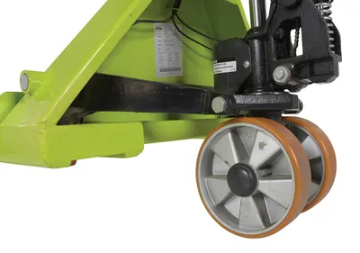Vestil PMC-PM5-2748-SCL pallet truck with digital scale (pramac) shown from an alternate angle