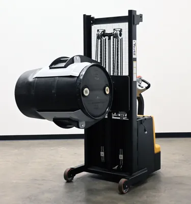 Vestil S-MU-VDGR-PDRM-55 fully powered vertical gripper rotator shown from an alternate angle