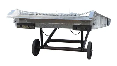 Vestil SY-167230 aluminum yard ramp shown from an alternate angle
