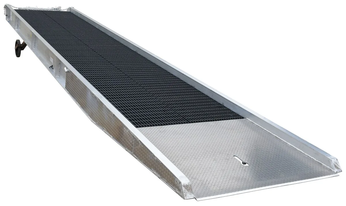 Vestil SY-307230 aluminum yard ramp