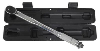 Vestil TW-38-10PK torque wrenche shown from an alternate angle