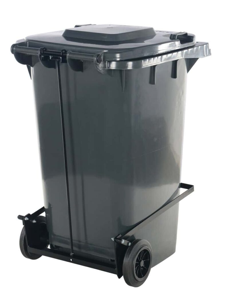- Th-64-Gy-Fl Gray Poly Trash Can 64 Gal W/ Lid Lift - Material Handling