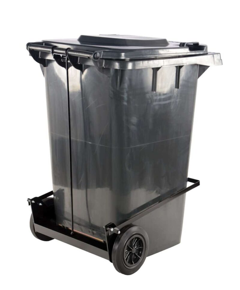 - Th-95-Gy-Fl Gray Poly Trash Can 95 Gal W/ Lid Lift - Material Handling