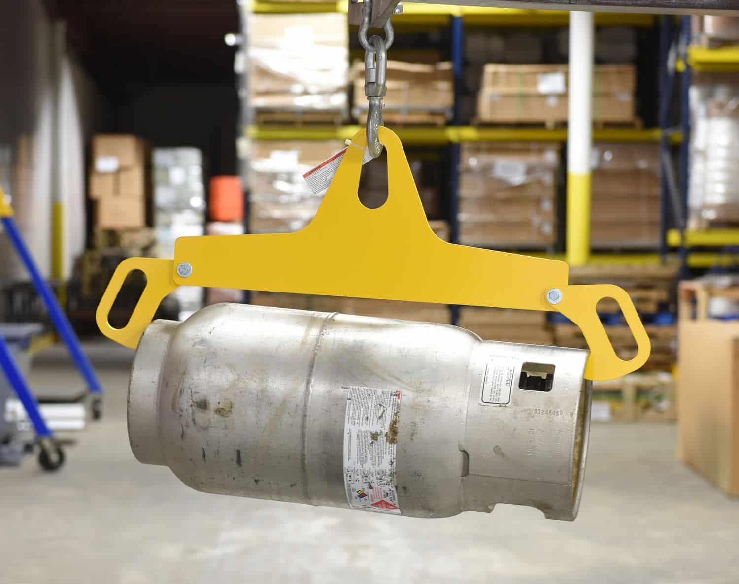 Vestil BTX-LP LP Tank Lifter 1