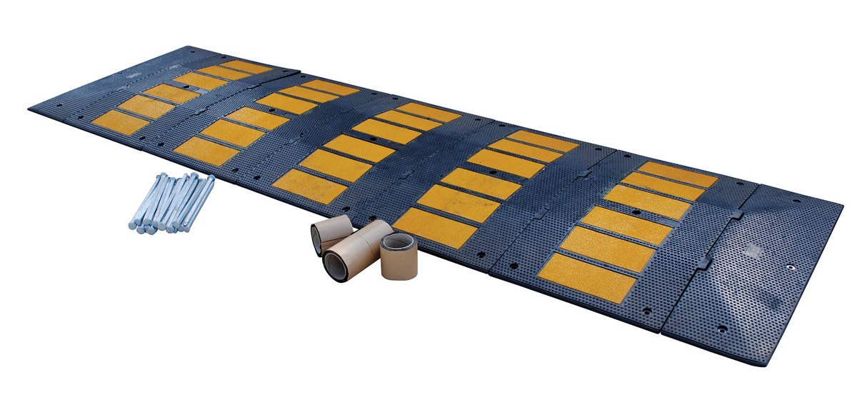 Vestil RSH-120-36-A Rubber Speed Hump Asphalt Hardware 1