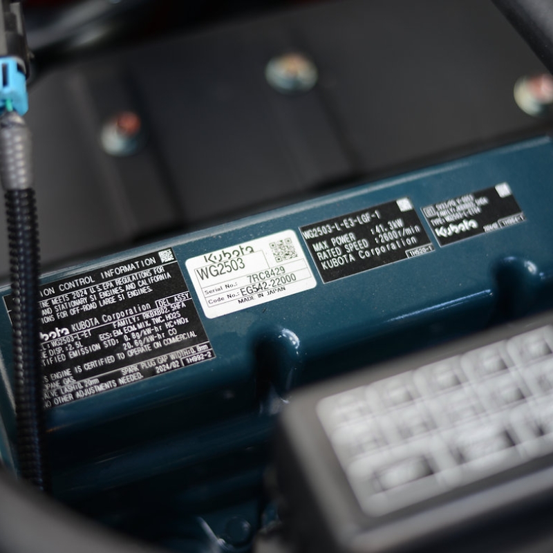 Forklift With Solid Pneumatic Tires EK30TLP, 6,000 lbs. Capacity Engine Model